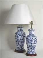 ALEXANDERS  BLUE/WHITE FLORAL FISHTAIL LAMP